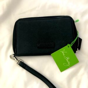 Black Vera Bradley wristlet
